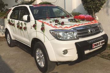 Luxury Wedding Car Rentals in Zirakpur